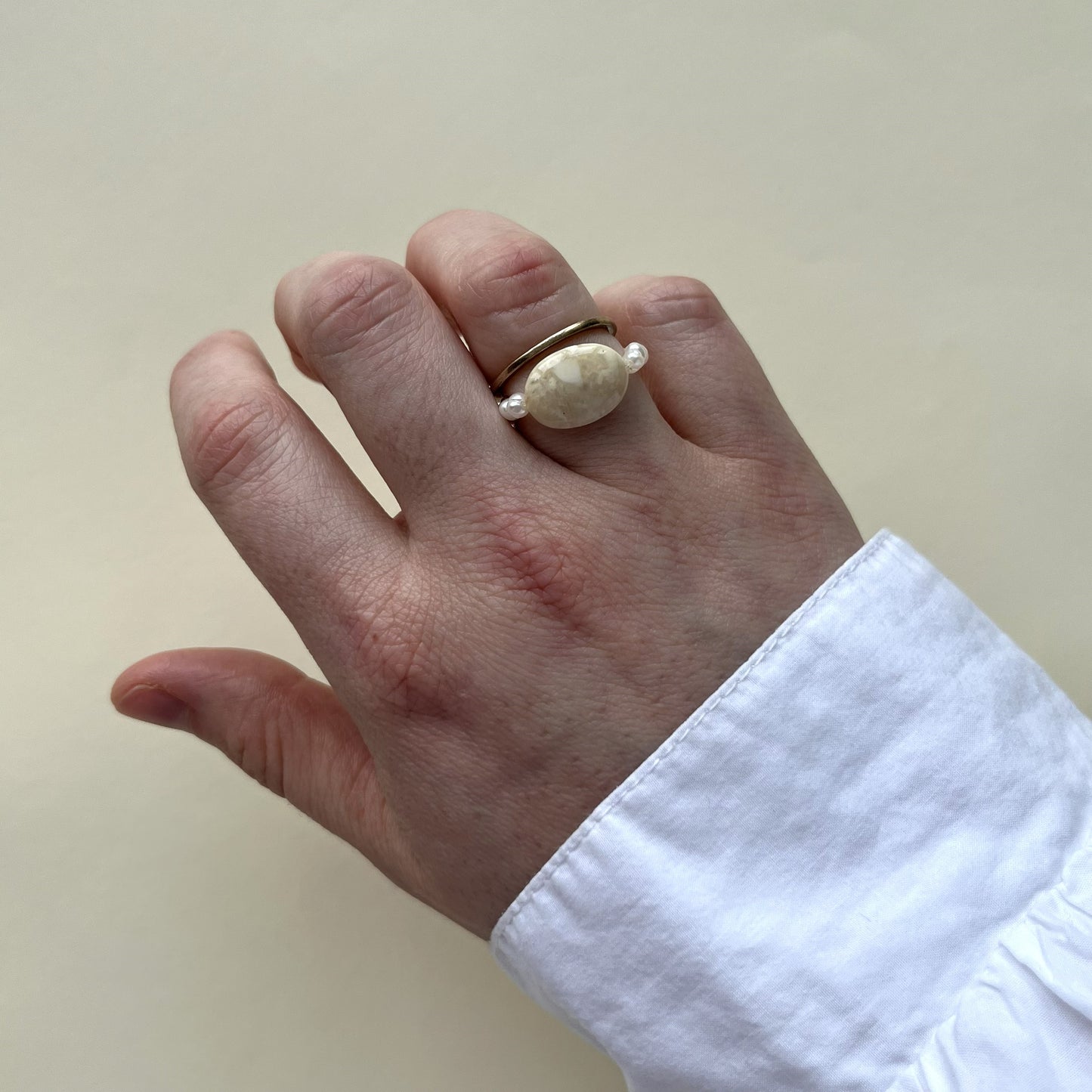 Pierścionek Pearl Orbit Marble