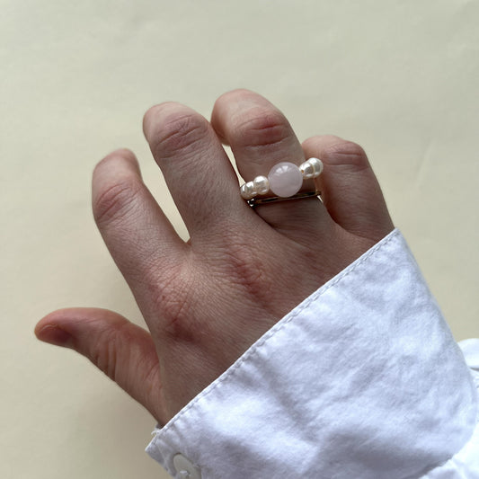 Pierścionek Pearl Orbit Rose